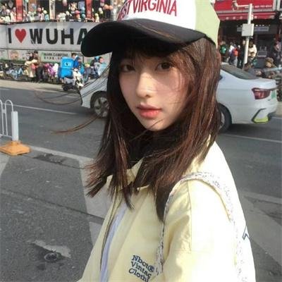 月华如水花照影