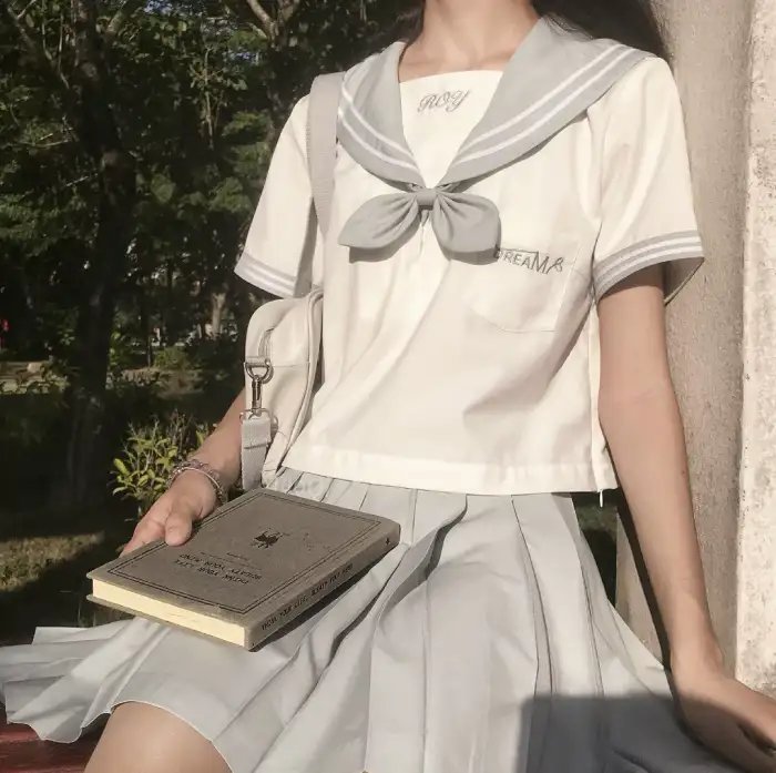 我的玄主身份藏不住了